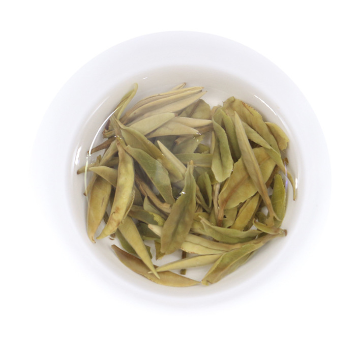 Fuding white tea 2018 white peony king tea cake 300g sun-dried alpine high-grade white peony tea cake
