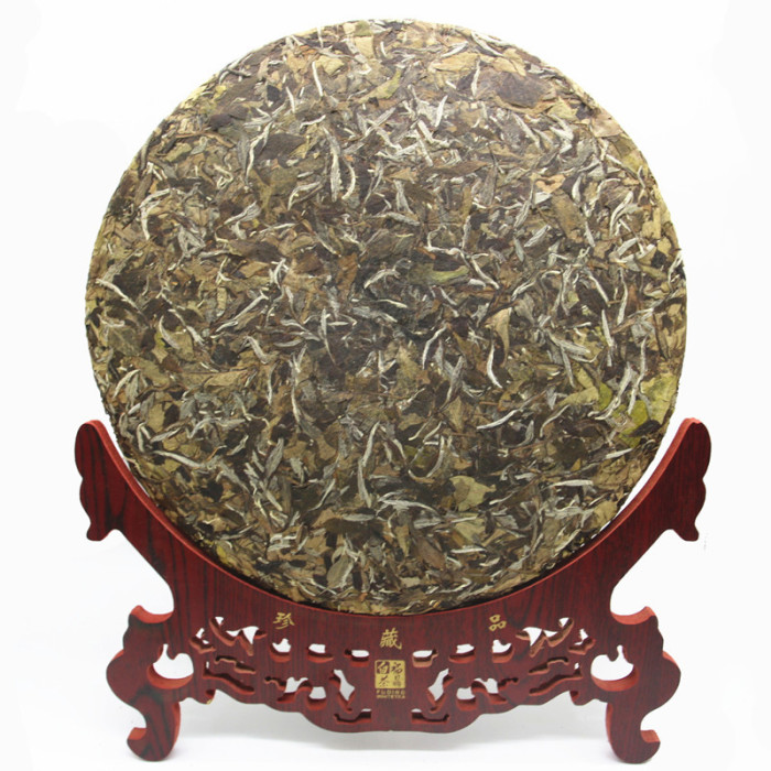 Fuding white tea white peony tea cake two taels 300g six catties sun-dried tea cake Fujian floral tea